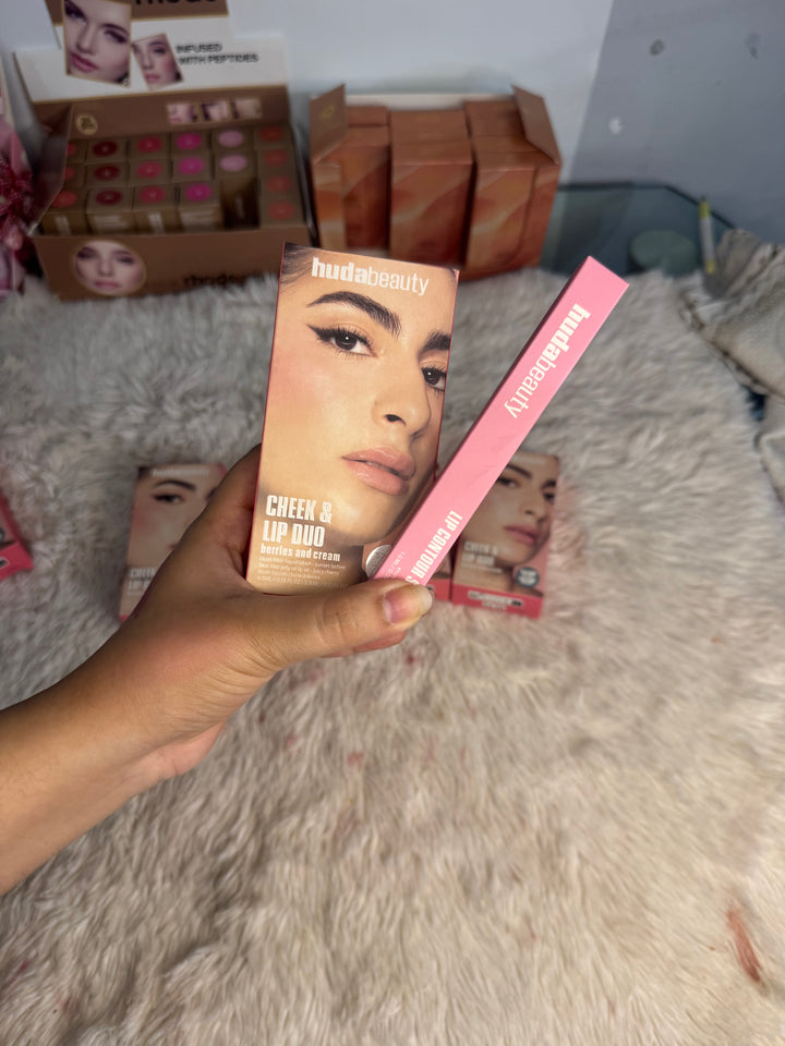 Hudabeauty cheek & lip duo | huda beauty fauxfiller gloss | hudabeauty blush | lipstain ( free gift )